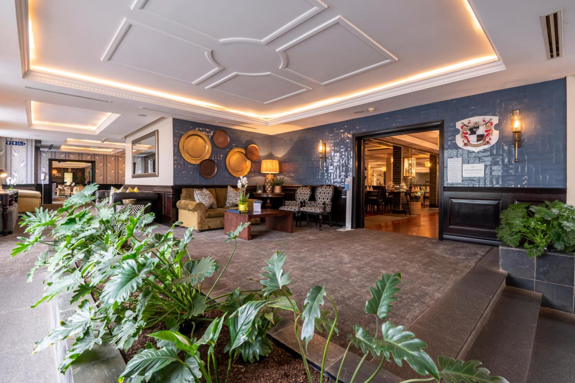 Anew Hotel Hilton Pietermaritzburg Экстерьер фото