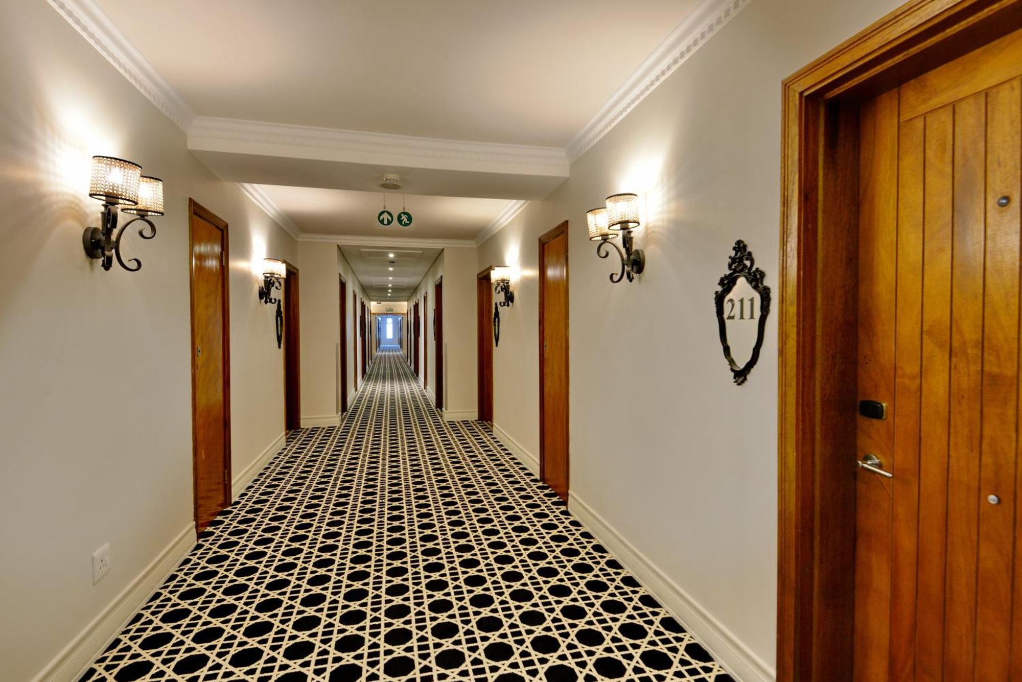 Anew Hotel Hilton Pietermaritzburg Экстерьер фото