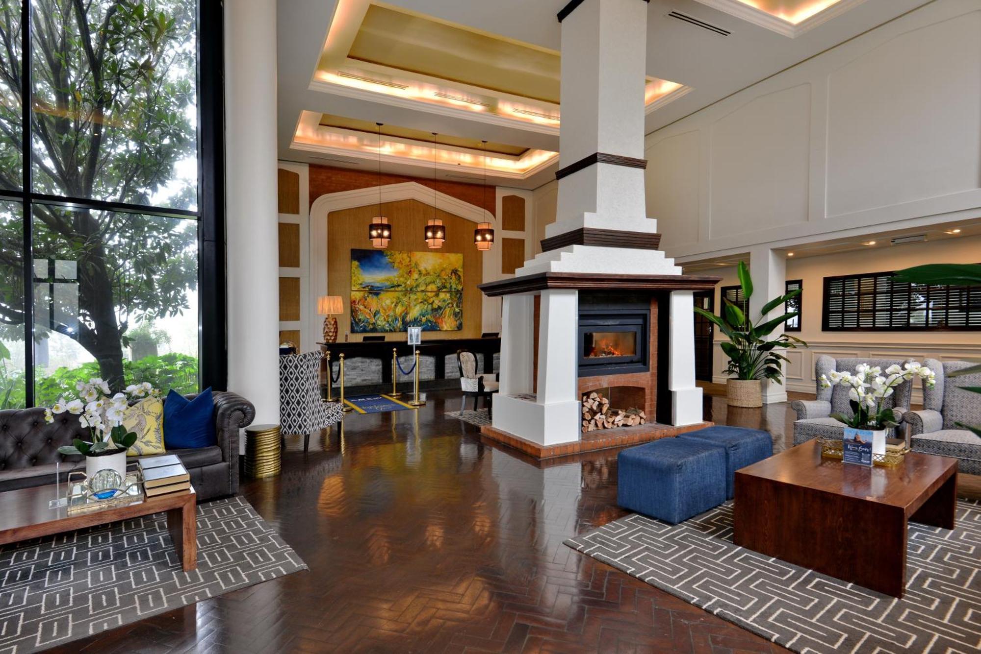 Anew Hotel Hilton Pietermaritzburg Экстерьер фото