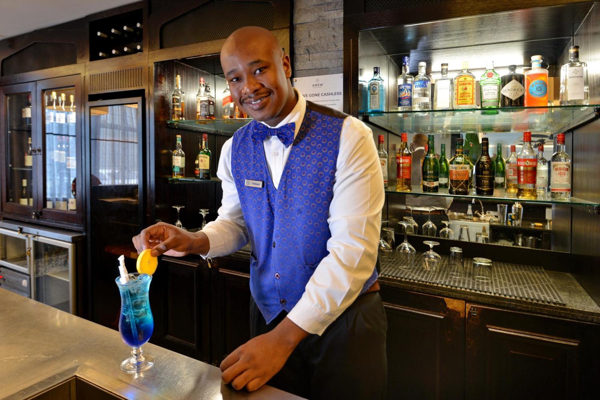 Anew Hotel Hilton Pietermaritzburg Экстерьер фото