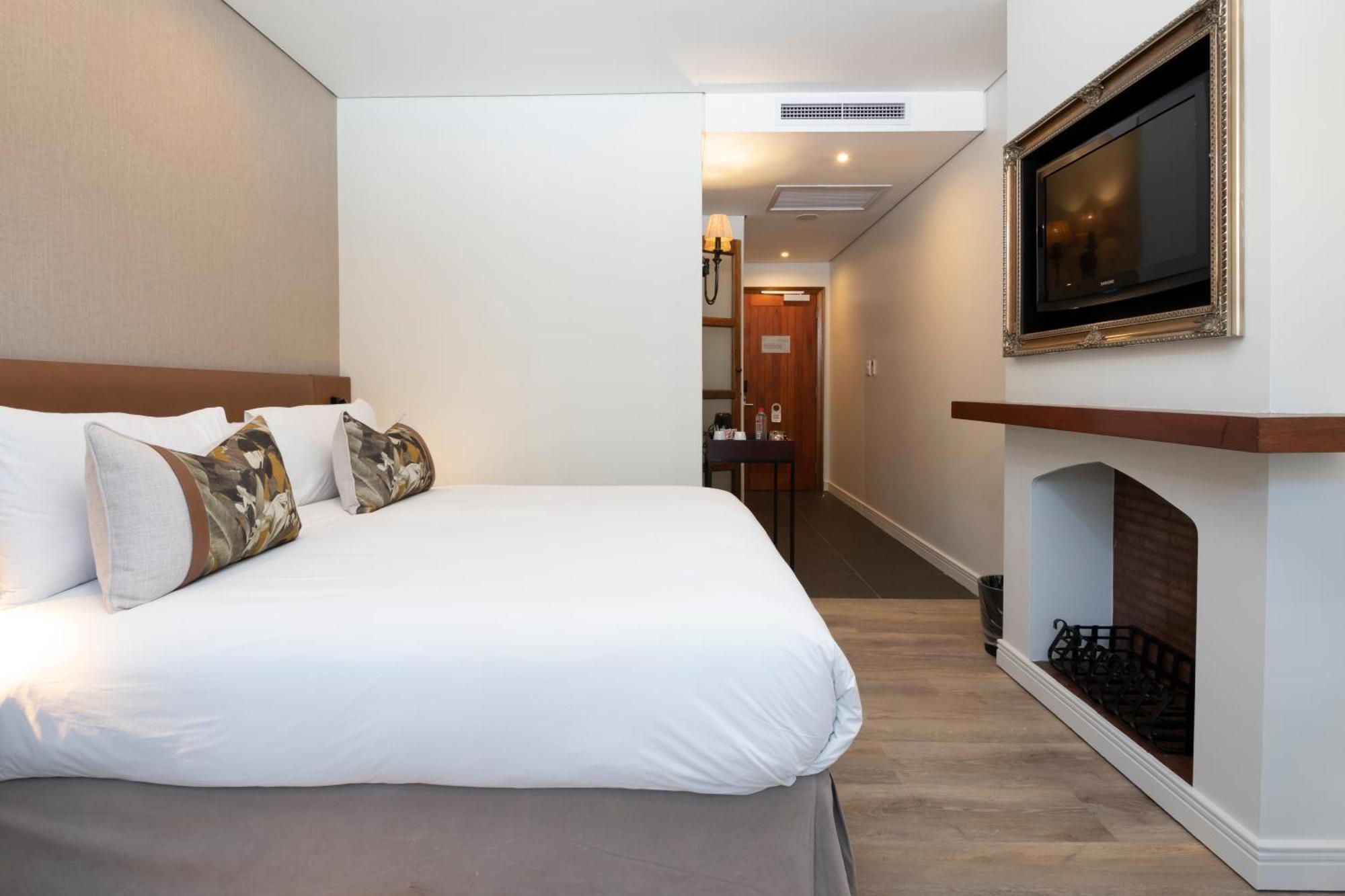 Anew Hotel Hilton Pietermaritzburg Экстерьер фото